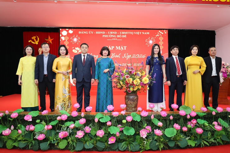 Phường Bồ Đề phát động khí thế thi đua đầu Xuân Bính Ngọ 2026, quyết tâm hoàn thành thắng lợi nhiệm vụ năm mới