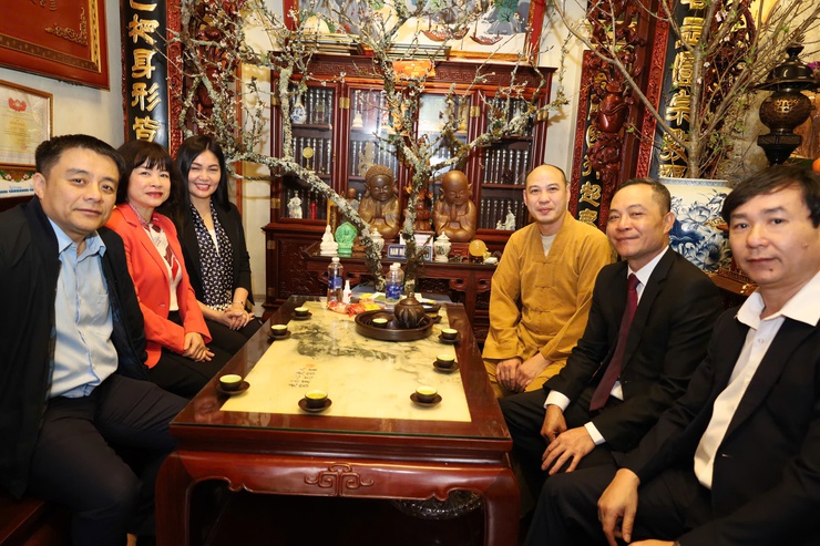 Phường Bồ Đề dâng hương đầu Xuân Bính Ngọ 2026 tại các di tích lịch sử, văn hóa tiêu biểu