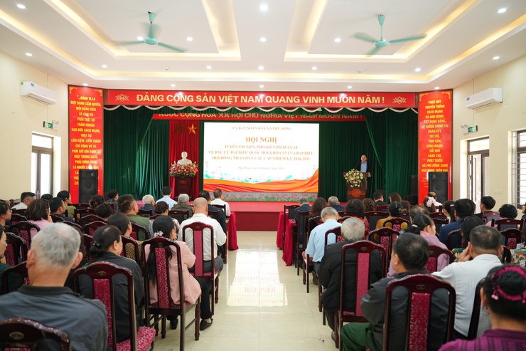 Xã Phù Đổng tăng cường tuyên truyền pháp luật bầu cử, nâng cao nhận thức cử tri trước ngày hội lớn
