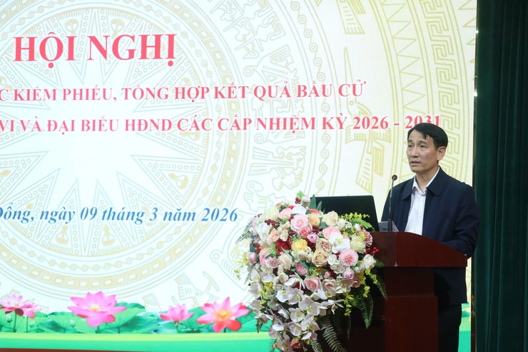 Xã Phù Đổng tập huấn nghiệp vụ kiểm phiếu, siết chặt quy trình phục vụ bầu cử