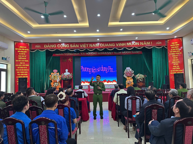 Xã Phù Đổng tăng cường tập huấn phòng cháy chữa cháy bảo đảm an toàn cho ngày bầu cử