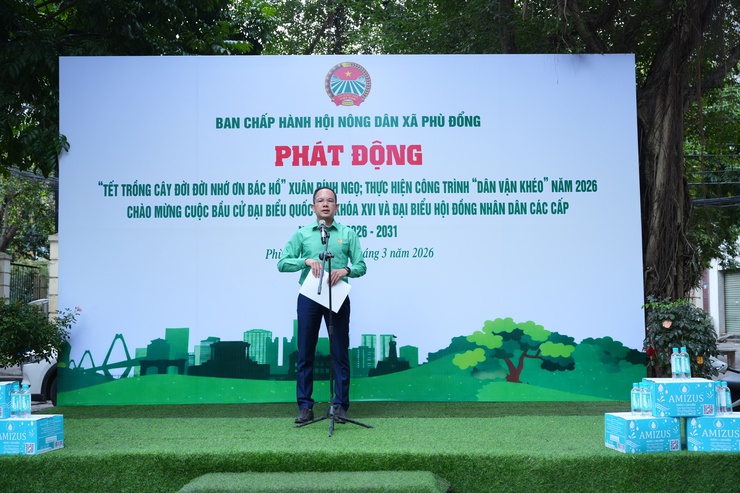 Hội Nông dân xã Phù Đổng phát động xây dựng tuyến đường kiểu mẫu từ “điểm nóng” ô nhiễm môi trường