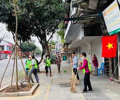 Siết chặt quản lý, nâng cao hiệu quả vệ sinh môi trường Thủ đô