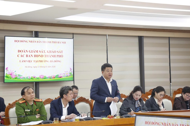 HĐND thành phố giám sát toàn diện tại phường Hà Đông, siết chặt an toàn thực phẩm, trật tự đô thị và chuẩn bị bầu cử