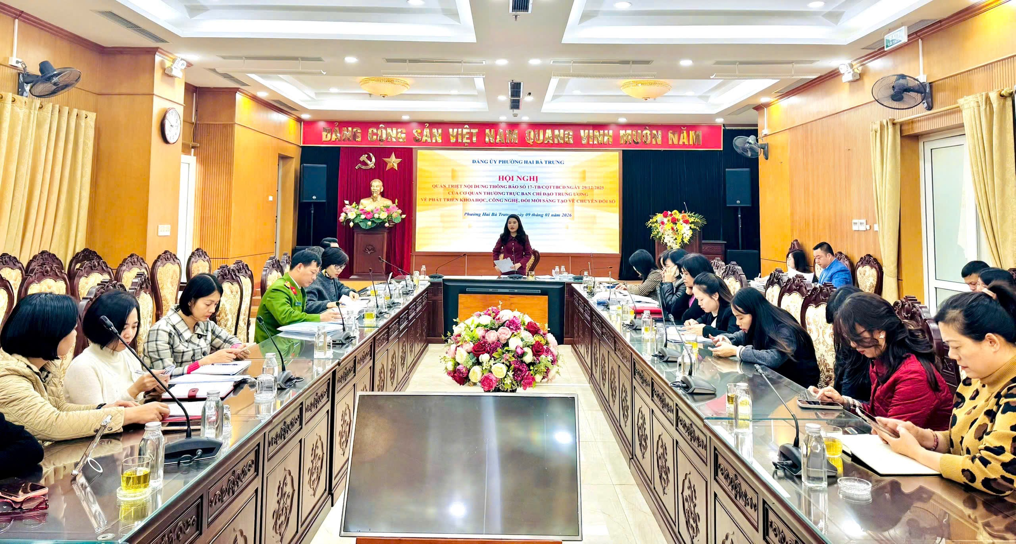 Phường Hai Bà Trưng: Quyết liệt triển khai Nghị quyết 57-NQ/TW, lấy chuyển đổi số làm động lực nâng cao hiệu quả phục vụ nhân dân