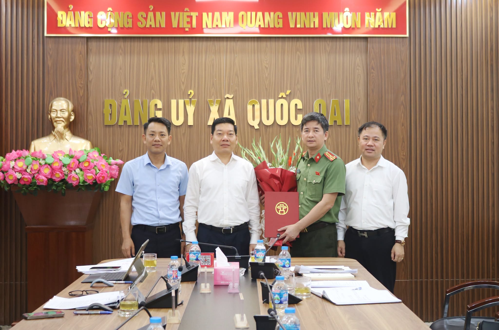 Xã Quốc Oai kiện toàn nhân sự Công an, chuẩn y đồng chí Đỗ Trung Kiên giữ chức Bí thư Đảng ủy Công an xã nhiệm kỳ 2025-2030