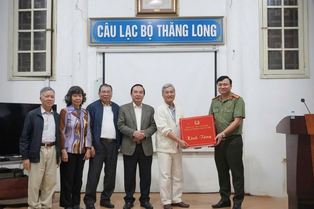 CATP Hà Nội: Gặp mặt Câu lạc bộ Thăng Long, tăng cường trao đổi, phát huy trí tuệ xã hội trong bảo đảm an ninh trật tự Thủ đô