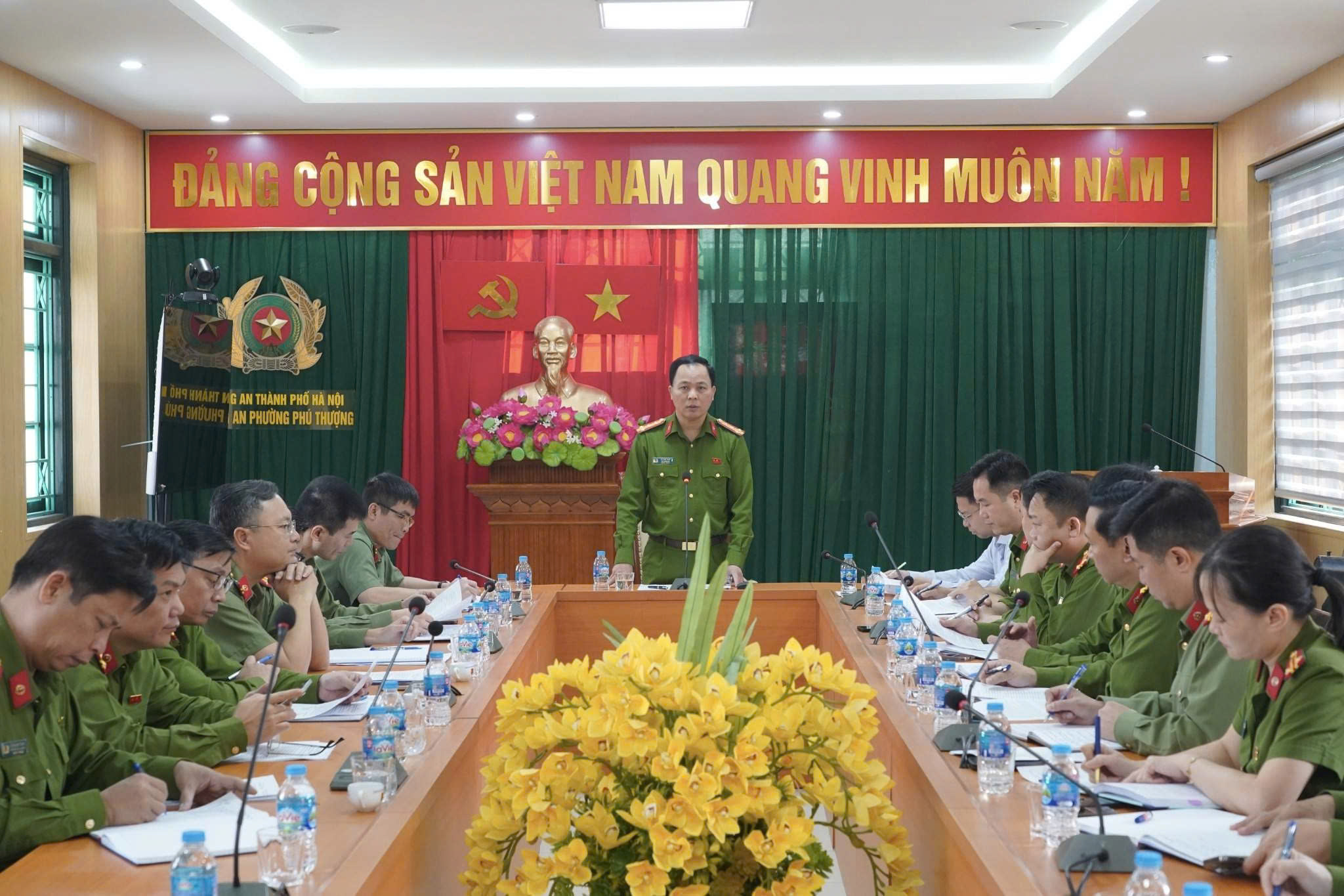 Công an Hà Nội kiểm tra diện rộng tại các phường trung tâm, siết chặt an ninh bầu cử và trật tự đô thị
