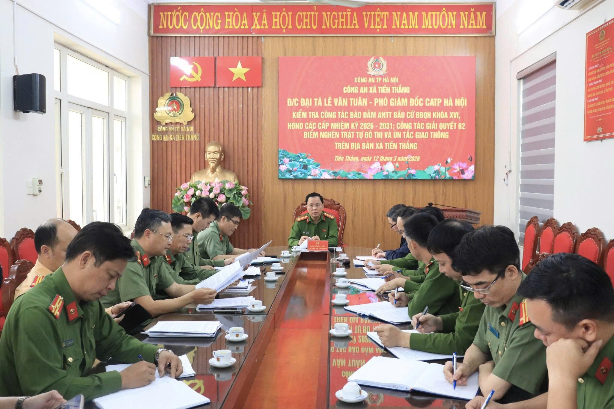 Công an thành phố Hà Nội kiểm tra, siết chặt nhiệm vụ bảo đảm an ninh phục vụ bầu cử tại các xã