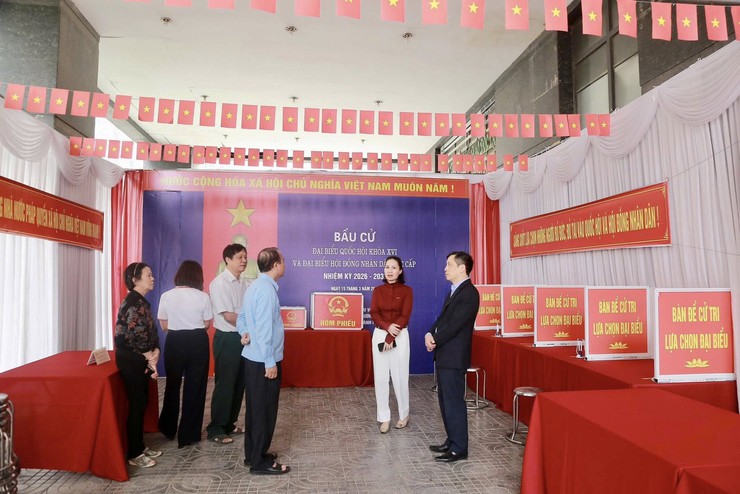 Phường Dương Nội rà soát toàn diện công tác chuẩn bị bầu cử, bảo đảm sẵn sàng cho ngày hội 15-3