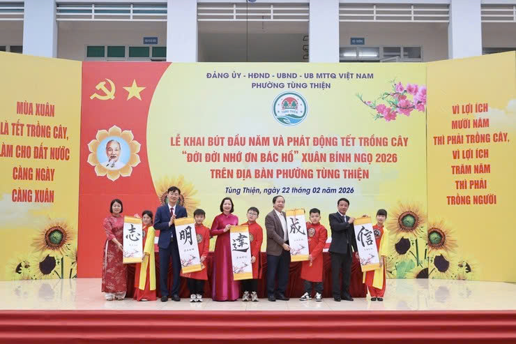 Phường Tùng Thiện lan tỏa tinh thần hiếu học và bảo vệ môi trường qua lễ khai bút đầu Xuân Bính Ngọ 2026