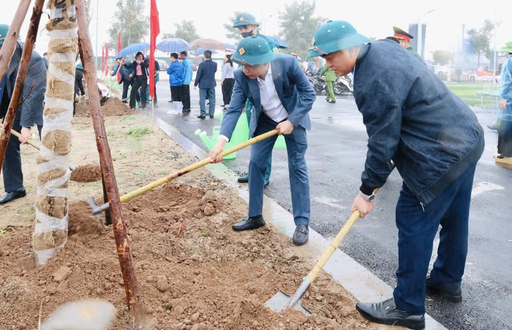 Xã Yên Lãng phát động “Tết trồng cây đời đời nhớ ơn Bác Hồ” Xuân Bính Ngọ 2026, lan tỏa quyết tâm phát triển xanh