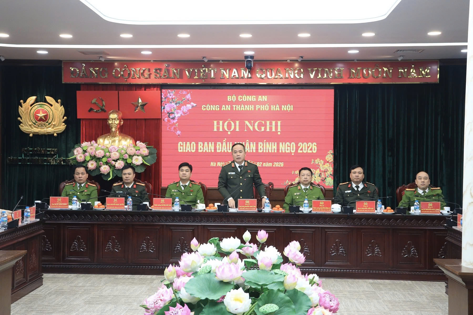 Công an thành phố Hà Nội giữ vững an ninh, trật tự phục vụ nhân dân đón Xuân Bính Ngọ 2026 an toàn, bình yên