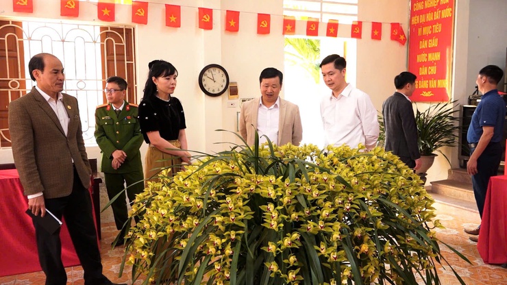 Ban Thường vụ Đảng ủy xã Dân Hoà kiểm tra toàn diện công tác chuẩn bị bầu cử, bảo đảm ngày 15-3 diễn ra an toàn, đúng luật