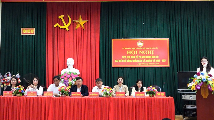 Cử tri thôn Phúc Thụy (xã Dân Hoà) kiến nghị nhiều vấn đề dân sinh tại hội nghị tiếp xúc ứng cử viên HĐND xã Dân Hòa