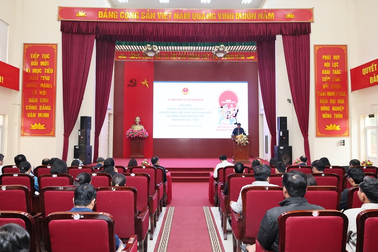 Xã Quảng Bị tập huấn nghiệp vụ bầu cử, bảo đảm thống nhất quy trình, sẵn sàng cho ngày bầu cử
