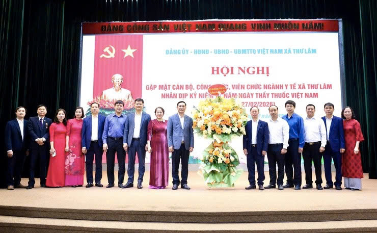 Xã Thư Lâm tri ân đội ngũ thầy thuốc nhân kỷ niệm 71 năm Ngày Thầy thuốc Việt Nam