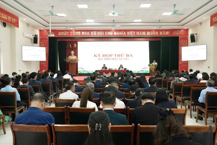HĐND xã Thiên Lộc thông qua quyết toán ngân sách 2025, kiện toàn bộ máy UBND tại kỳ họp đột xuất