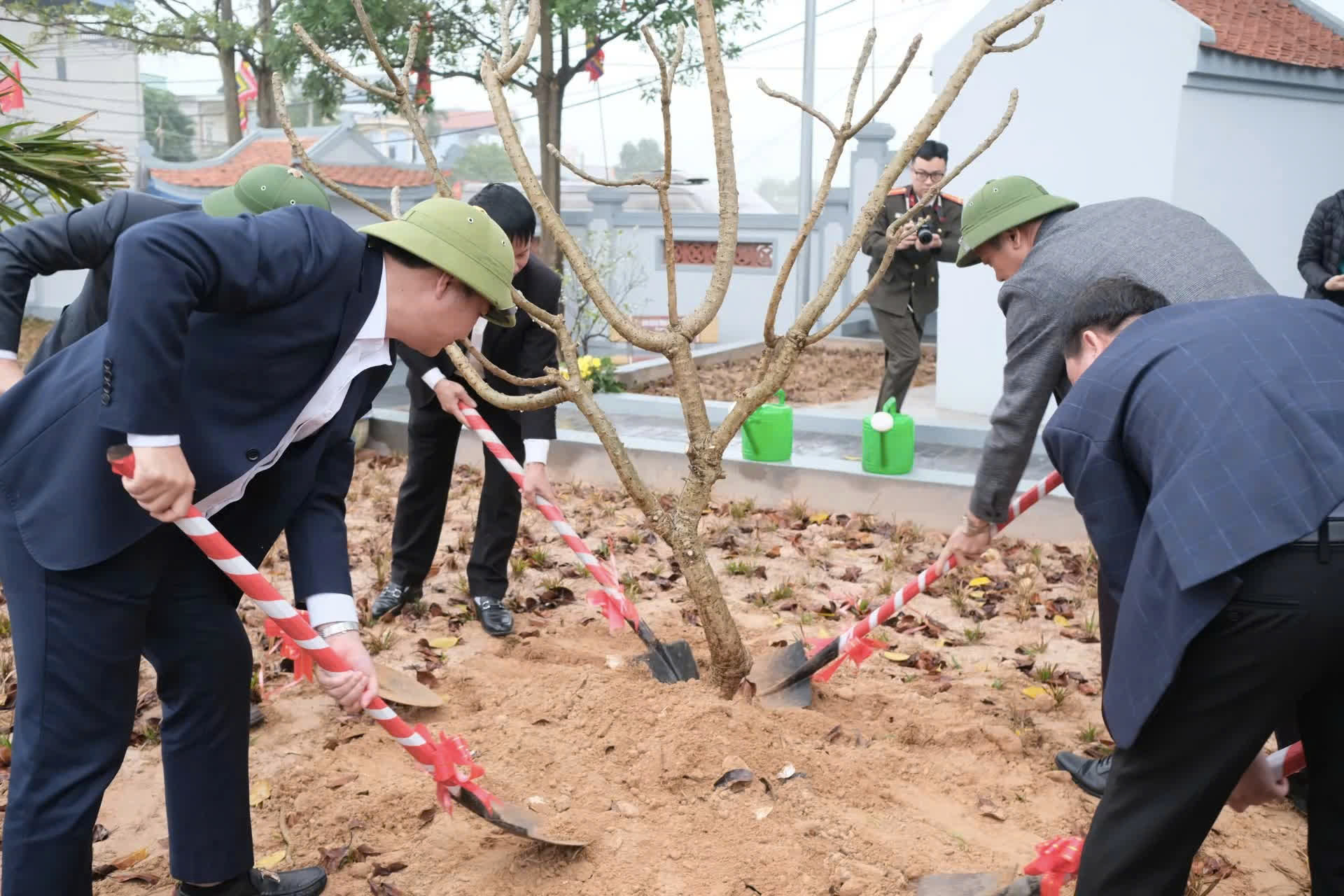 Xã Kim Anh phát động “Tết trồng cây” Xuân Bính Ngọ 2026, quyết tâm phủ xanh địa bàn cửa ngõ phía Bắc Thủ đô