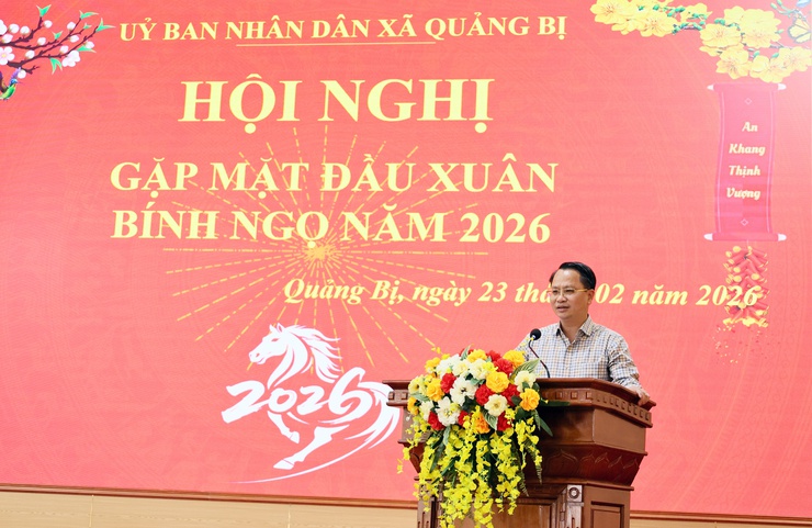 Xã Quảng Bị phát động khí thế thi đua đầu Xuân Bính Ngọ 2026, quyết tâm tăng tốc thực hiện nhiệm vụ ngay từ ngày làm việc đầu tiên