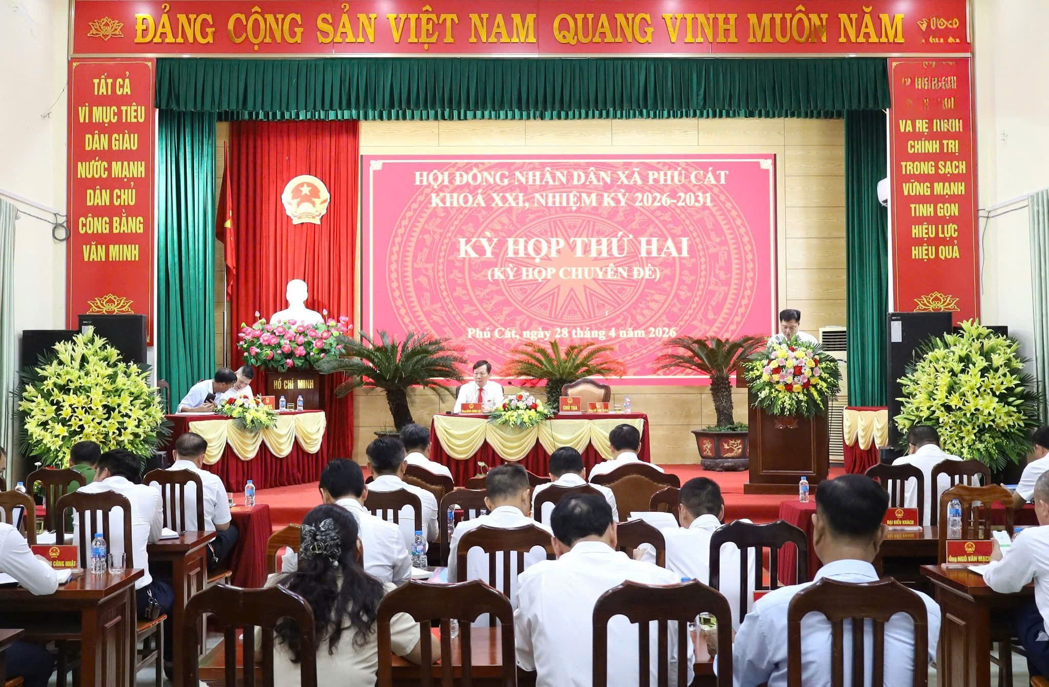 HĐND xã Phú Cát khóa XXI định hình trục phát triển 5 năm bằng loạt nghị quyết trọng tâm tại kỳ họp chuyên đề