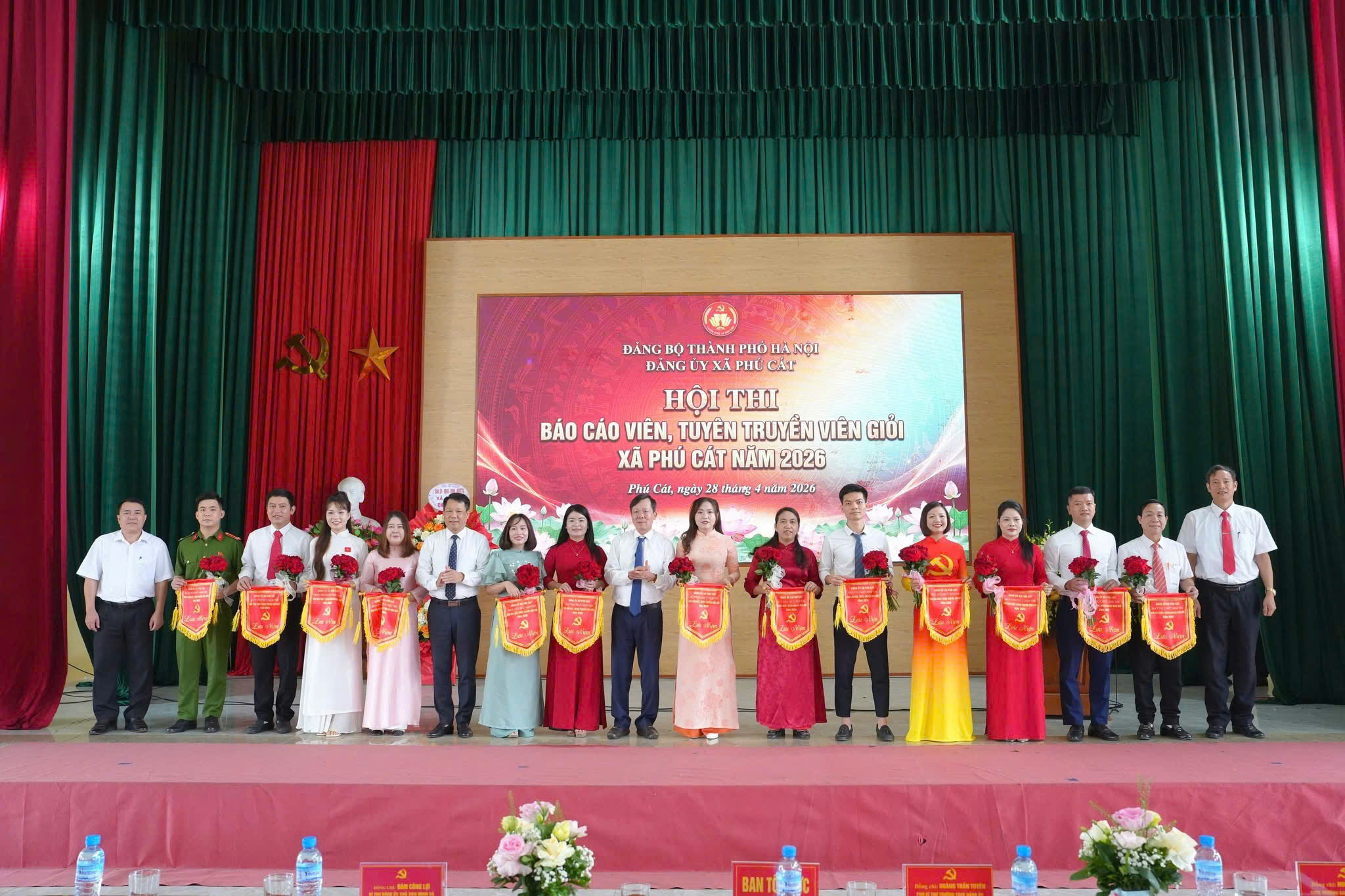 Đảng ủy xã Phú Cát nâng tầm công tác tuyên truyền, lan tỏa nghị quyết qua Hội thi báo cáo viên giỏi 2026