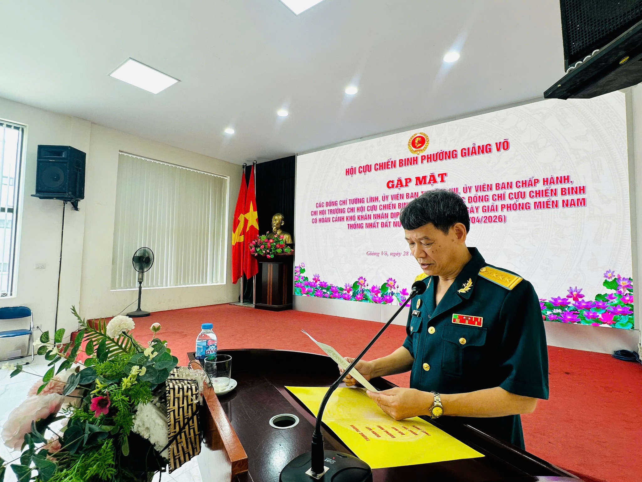 Phường Giảng Võ tri ân sâu sắc các cựu chiến binh nhân kỷ niệm 51 năm Ngày Giải phóng miền Nam