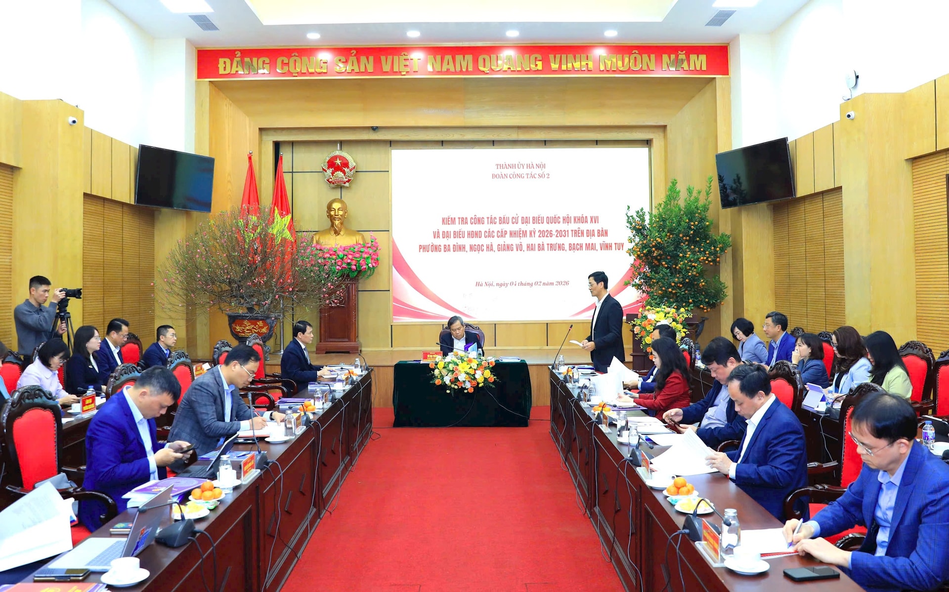 Các phường Ba Đình, Ngọc Hà, Giảng Võ, Hai Bà Trưng, Bạch Mai, Vĩnh Tuy: Bảo đảm mọi cử tri thực hiện đầy đủ quyền bầu cử