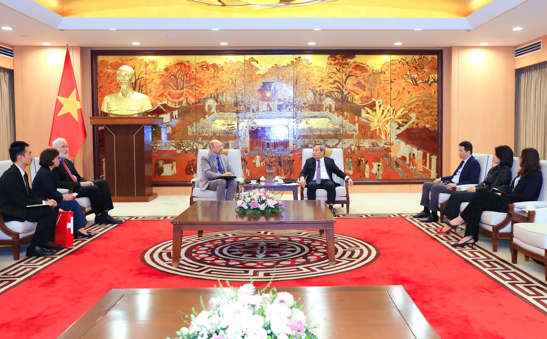 Thành phố Hà Nội: Thúc đẩy hợp tác văn hóa với Thụy Sĩ, tăng cường kết nối nhân dân hai nước