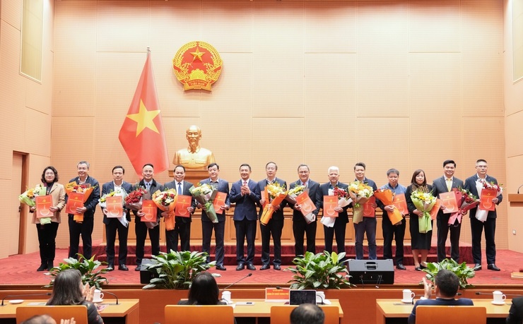Hà Nội chuyển giao 26 tổ chức Đảng doanh nghiệp Nhà nước về các xã, phường, tăng cường hạt nhân chính trị tại cơ sở