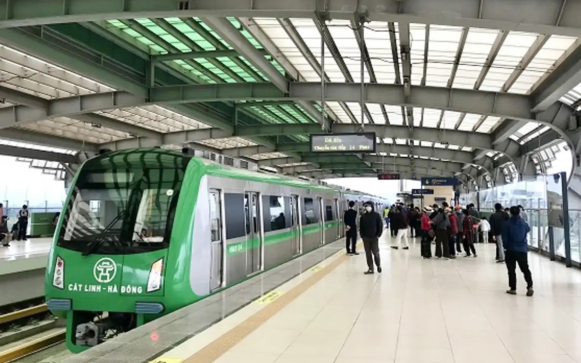 Hà Nội Metro miễn phí vé dịp Tết, điều chỉnh lịch chạy tàu phục vụ nhu cầu đi lại tăng cao