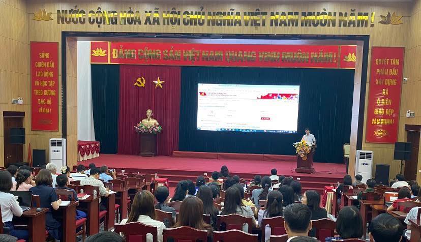 Xã Ô Diên tăng tốc chuyển đổi số, hướng tới nền hành chính hiện đại, phục vụ người dân