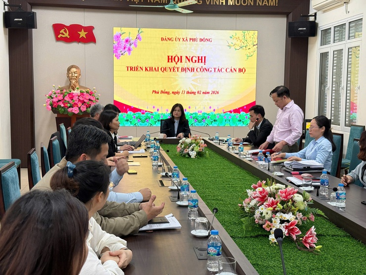 Đảng ủy xã Phù Đổng kiện toàn Ủy ban Kiểm tra Đảng ủy, củng cố tổ chức đáp ứng yêu cầu nhiệm vụ nhiệm kỳ mới