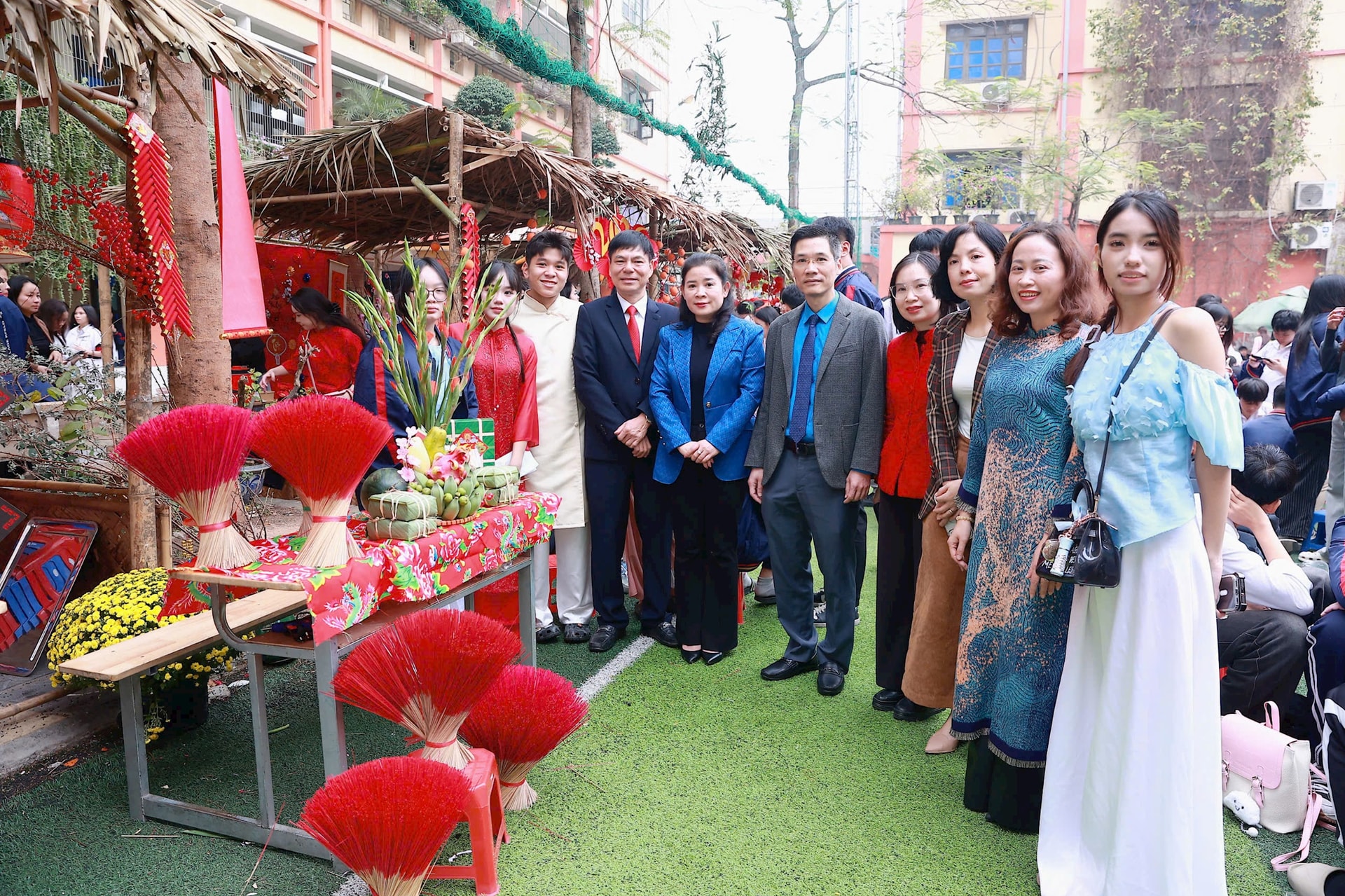 Phường Thanh Xuân: “Tết sum vầy - Xuân ơn Đảng” lan tỏa chăm lo thiết thực tới người lao động