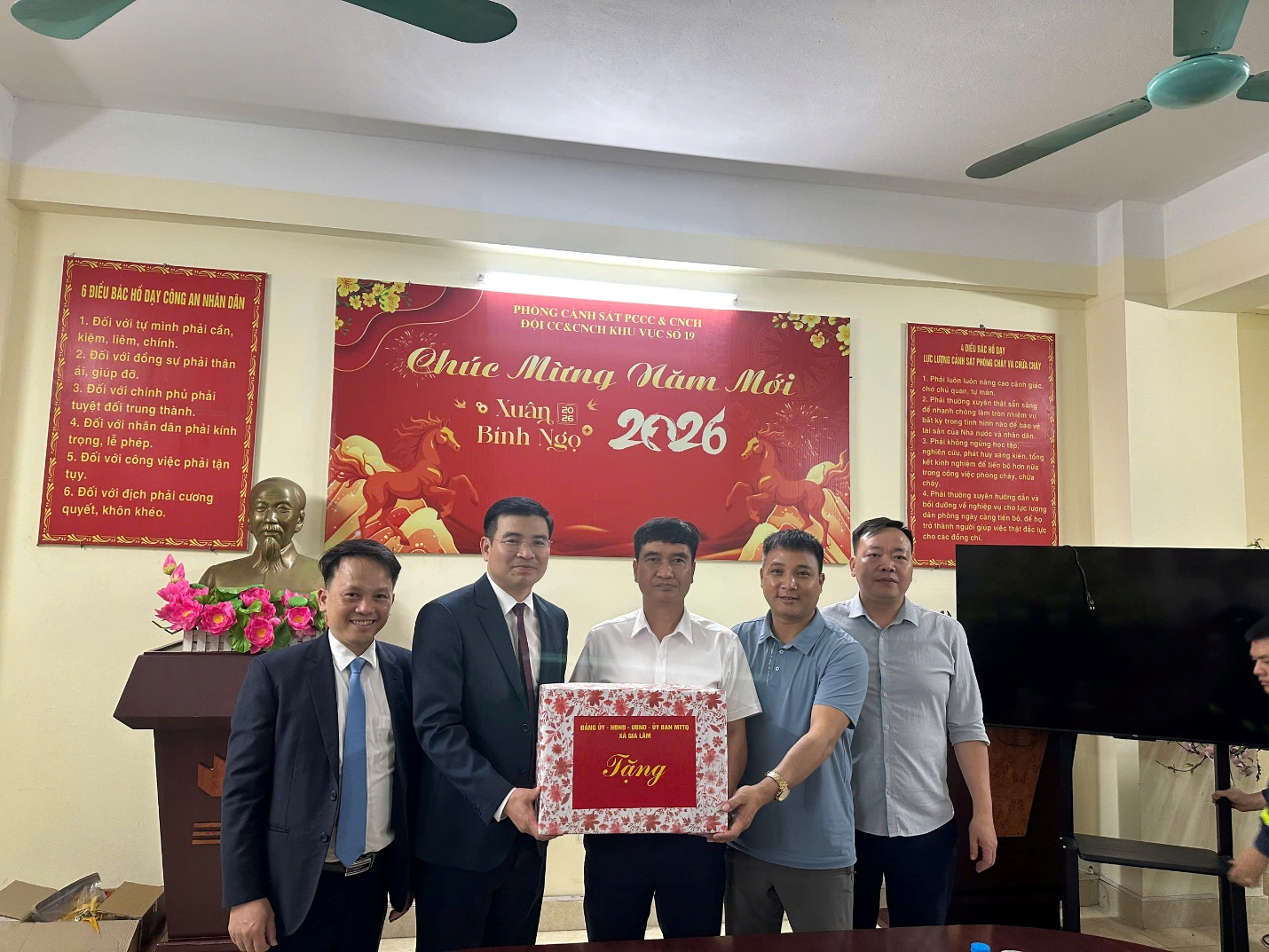 Xã Gia Lâm động viên lực lượng trực Tết, bảo đảm an ninh, an toàn đêm giao thừa
