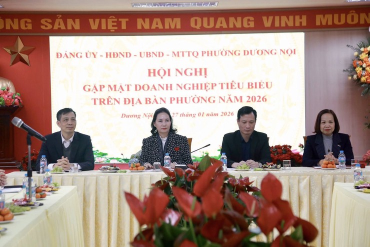 Phường Dương Nội gặp mặt doanh nghiệp tiêu biểu, tăng cường đồng hành phát triển kinh tế địa phương