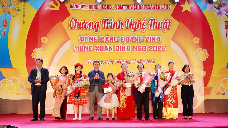 Xã Yên Lãng rực rỡ đêm nghệ thuật “Khát vọng vươn mình” chào Xuân Bính Ngọ 2026