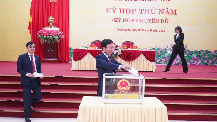 Xã Tây Phương: Kỳ họp HĐND chuyên đề quyết nghị nhiều nội dung chiến lược cho giai đoạn 2026-2030