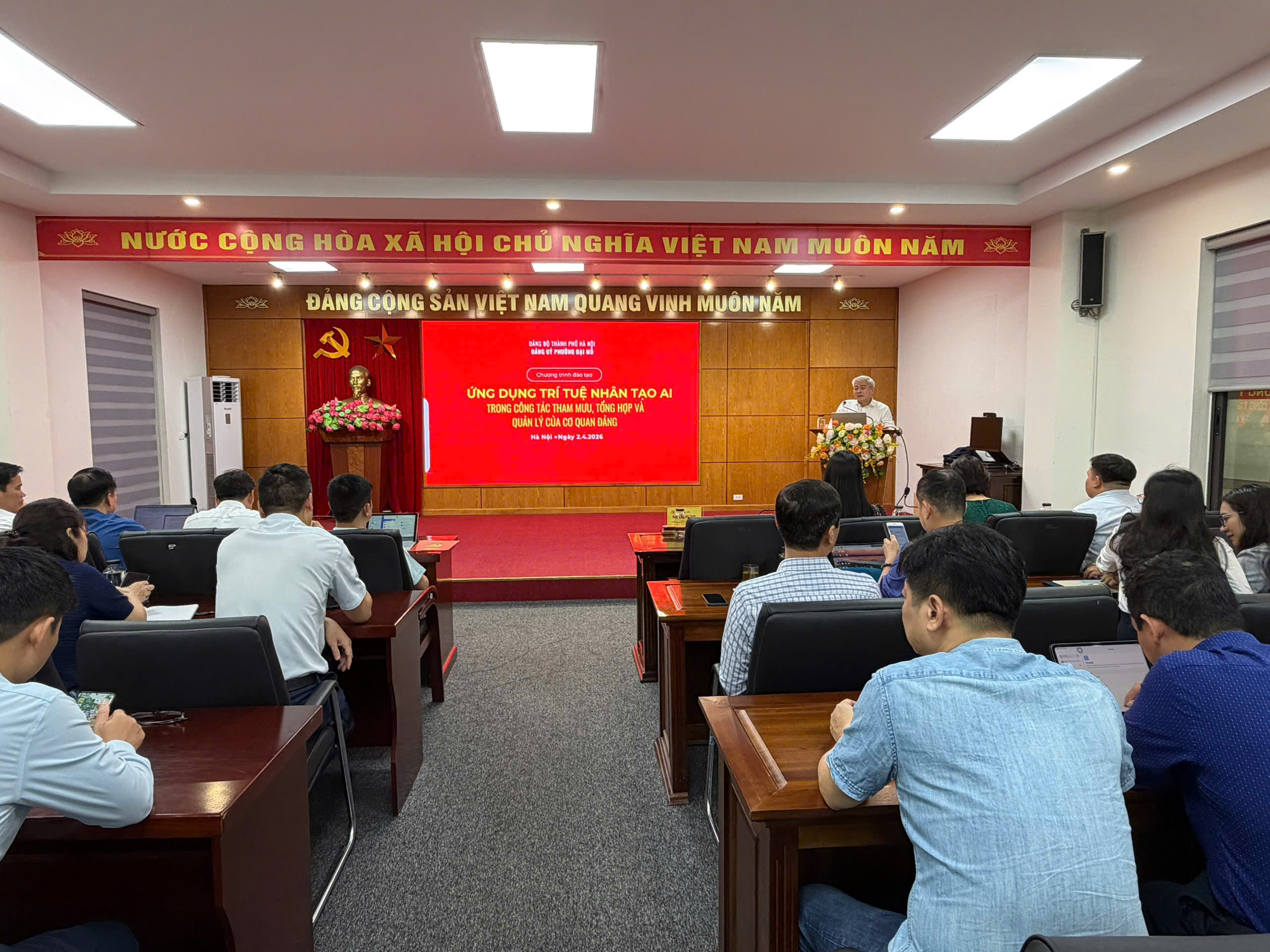 Phường Đại Mỗ: Chủ động ứng dụng trí tuệ nhân tạo vào thực hiện nhiệm vụ của cơ quan Đảng