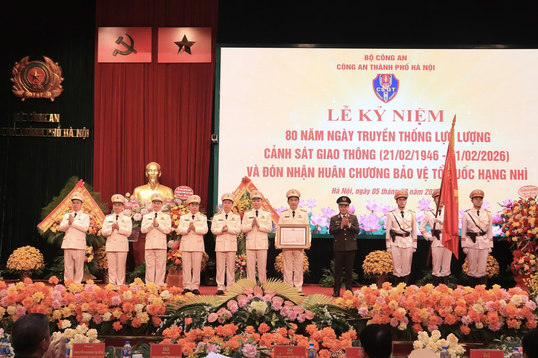 Công an thành phố Hà Nội: Tôn vinh 80 năm lực lượng Cảnh sát giao thông – bản lĩnh, kỷ cương vì Thủ đô an toàn, văn minh