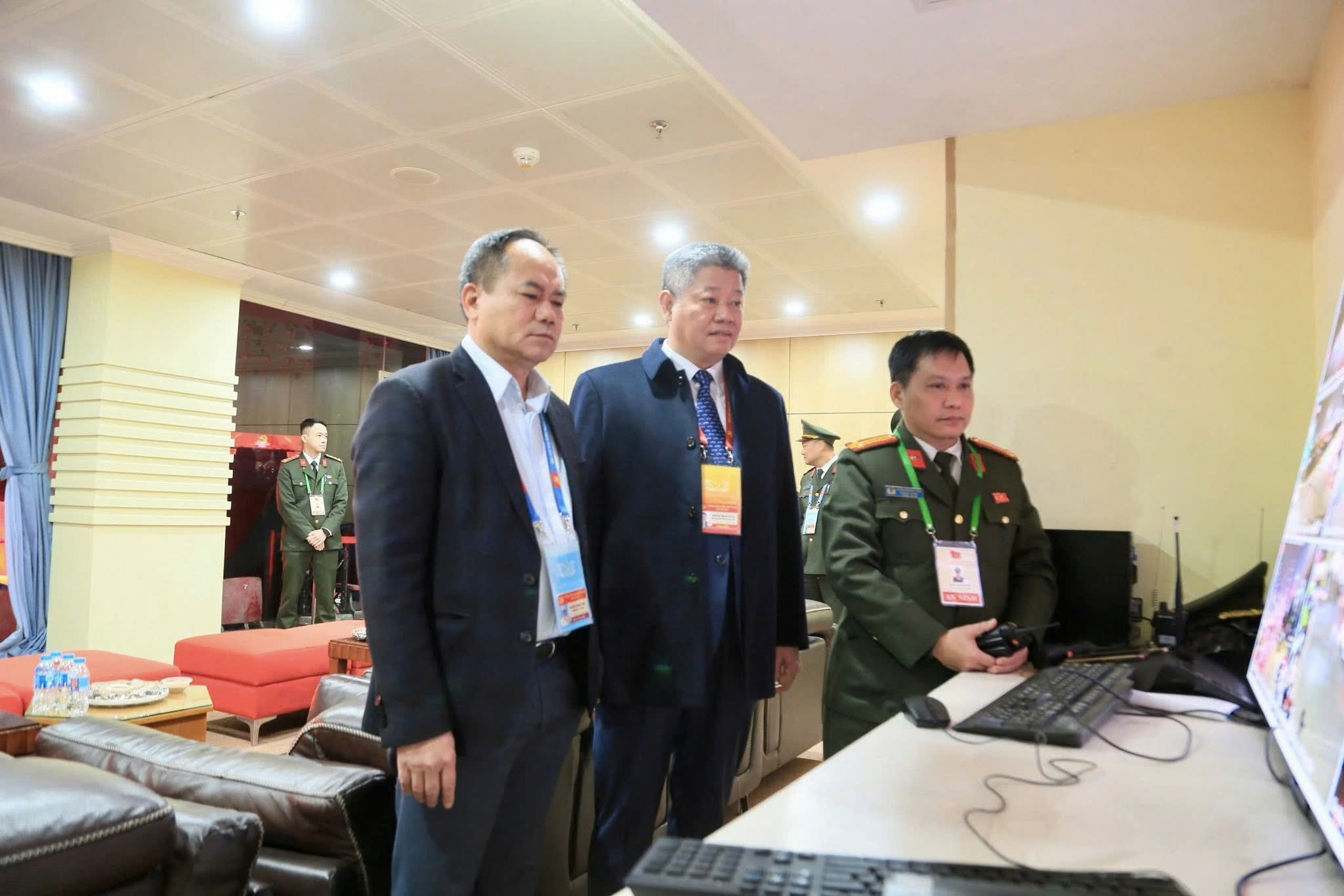 Công an thành phố Hà Nội bảo vệ tuyệt đối an ninh chương trình “Dưới lá cờ vẻ vang của Đảng”
