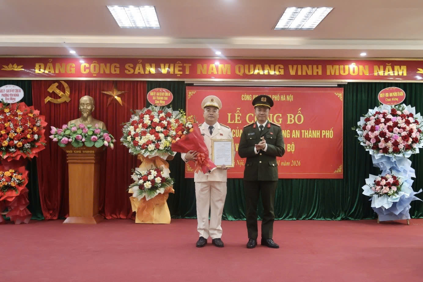 Phường Yên Nghĩa kiện toàn lãnh đạo Công an phường, tăng cường sức mạnh bảo đảm an ninh trật tự từ cơ sở