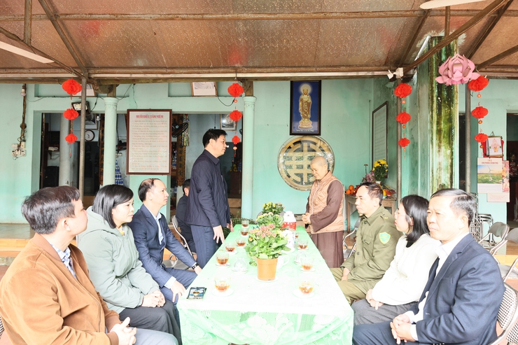 Xã Quảng Bị: Thăm, chúc mừng các cơ sở tín ngưỡng, tôn giáo dịp Tết Nguyên đán Bính Ngọ 2026