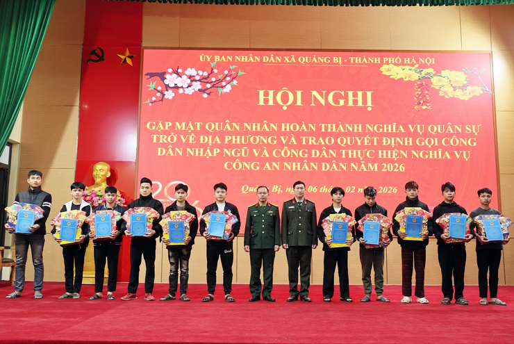 Xã Quảng Bị: Tăng cường động lực đầu Xuân, gặp mặt quân nhân xuất ngũ và phát lệnh gọi nhập ngũ năm 2026