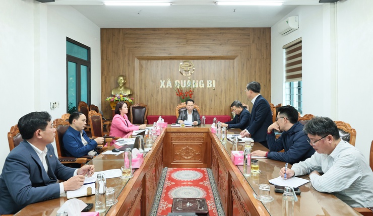Xã Quảng Bị đẩy mạnh trang trí trực quan, tạo khí thế hướng tới ngày hội bầu cử