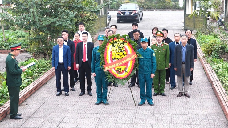 Xã Dân Hòa trang nghiêm dâng hương tưởng niệm anh hùng liệt sĩ dịp Tết Bính Ngọ 2026