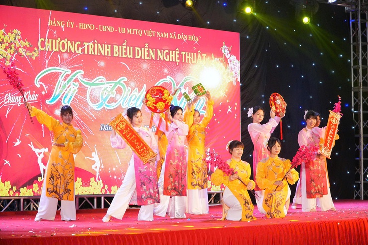 Xã Dân Hòa sôi động đêm Chung khảo “Vũ điệu Xuân” 2026, lan tỏa khí thế thi đua đầu năm mới