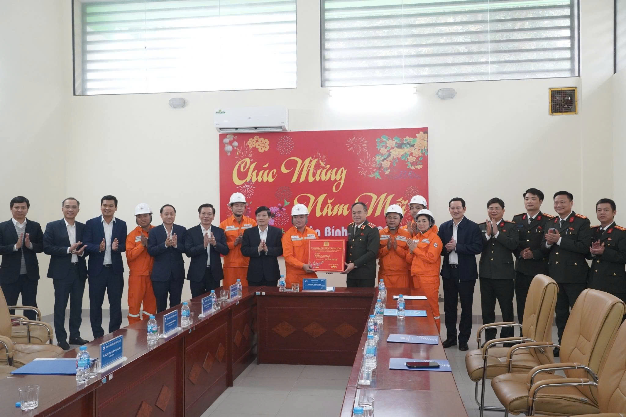 Phường Giảng Võ: Giám đốc CATP Hà Nội thăm, chúc Tết Trạm biến áp 110kV Công viên Thủ Lệ