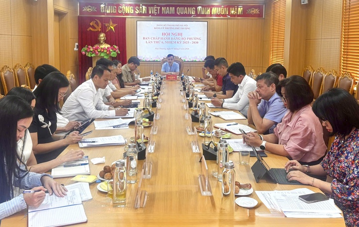 Phường Phú Thượng tập trung siết chặt kỷ luật, hoàn thiện bộ máy và tăng tốc đầu tư công
