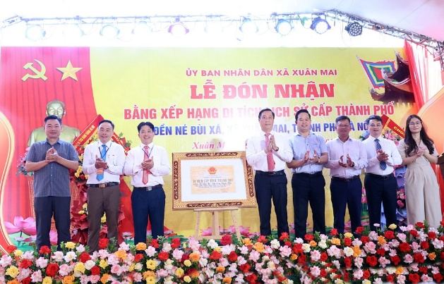 Xã Xuân Mai đón nhận Bằng xếp hạng di tích lịch sử cấp thành phố Đền Né Bùi Xá